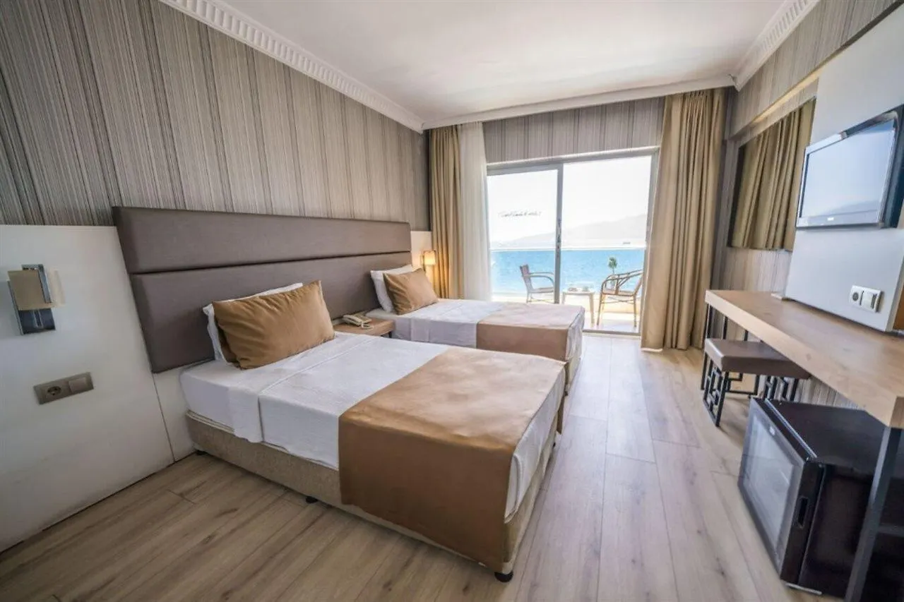 Mehtap Beach Hotel Мармарис
