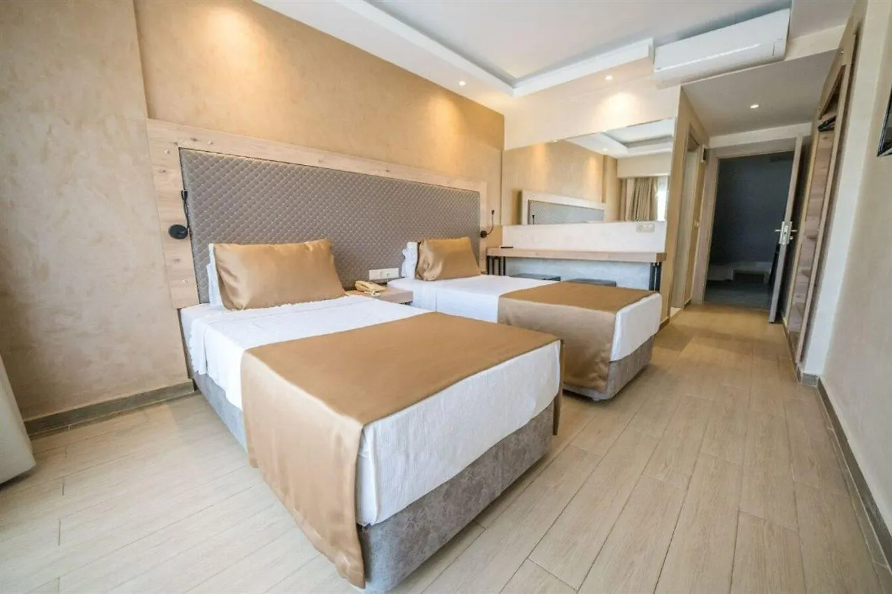 Mehtap Beach Hotel Мармарис